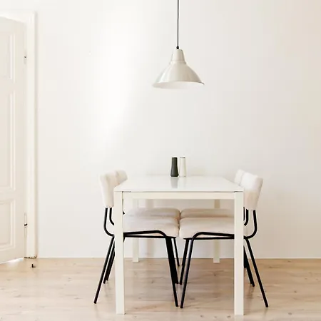 Minimalistic Studio Near Naschmarkt Vienna Exterior photo