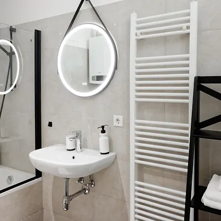 Minimalistic Studio Near Naschmarkt Vienna Exterior photo