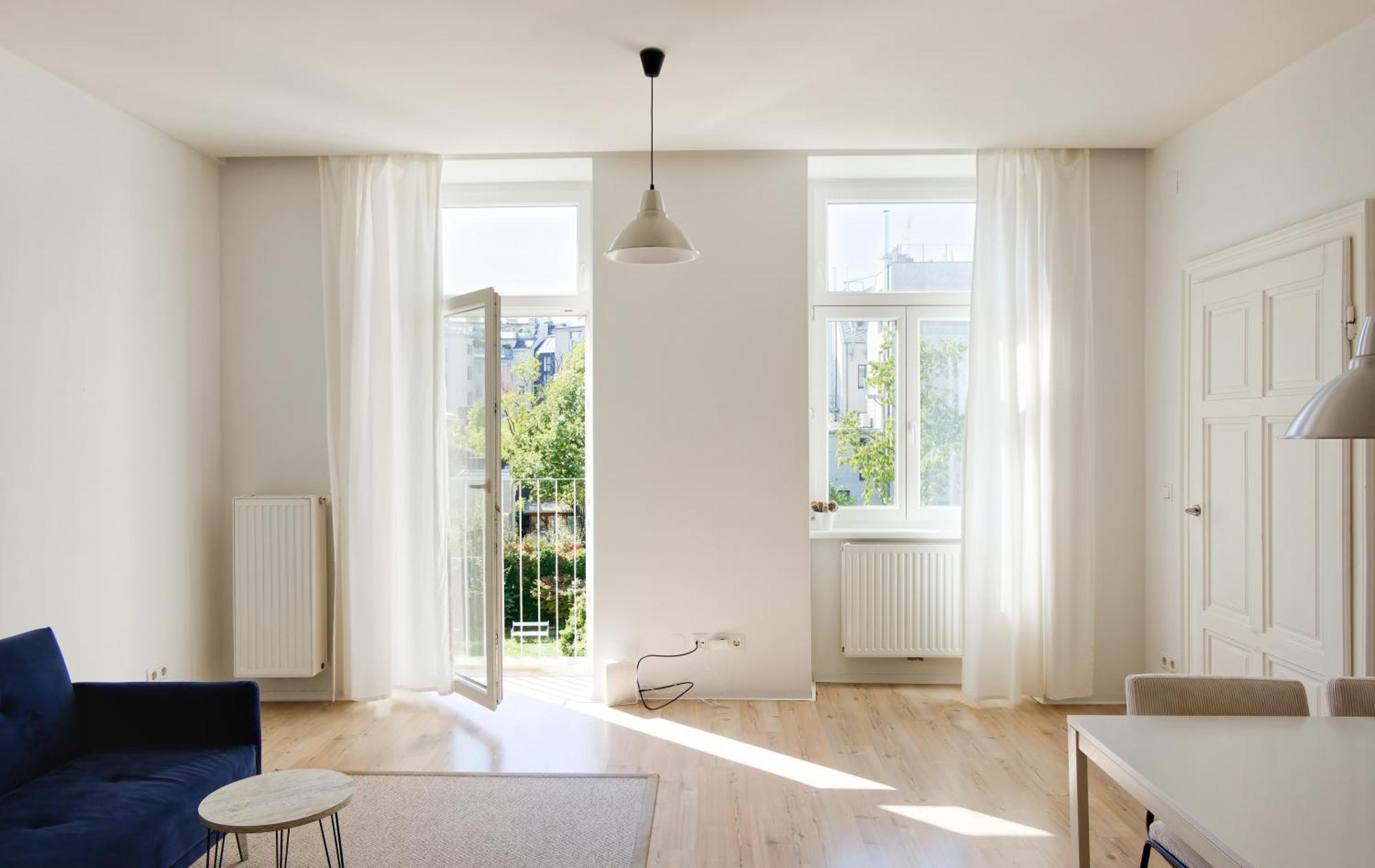 Minimalistic Near Naschmarkt Vienna