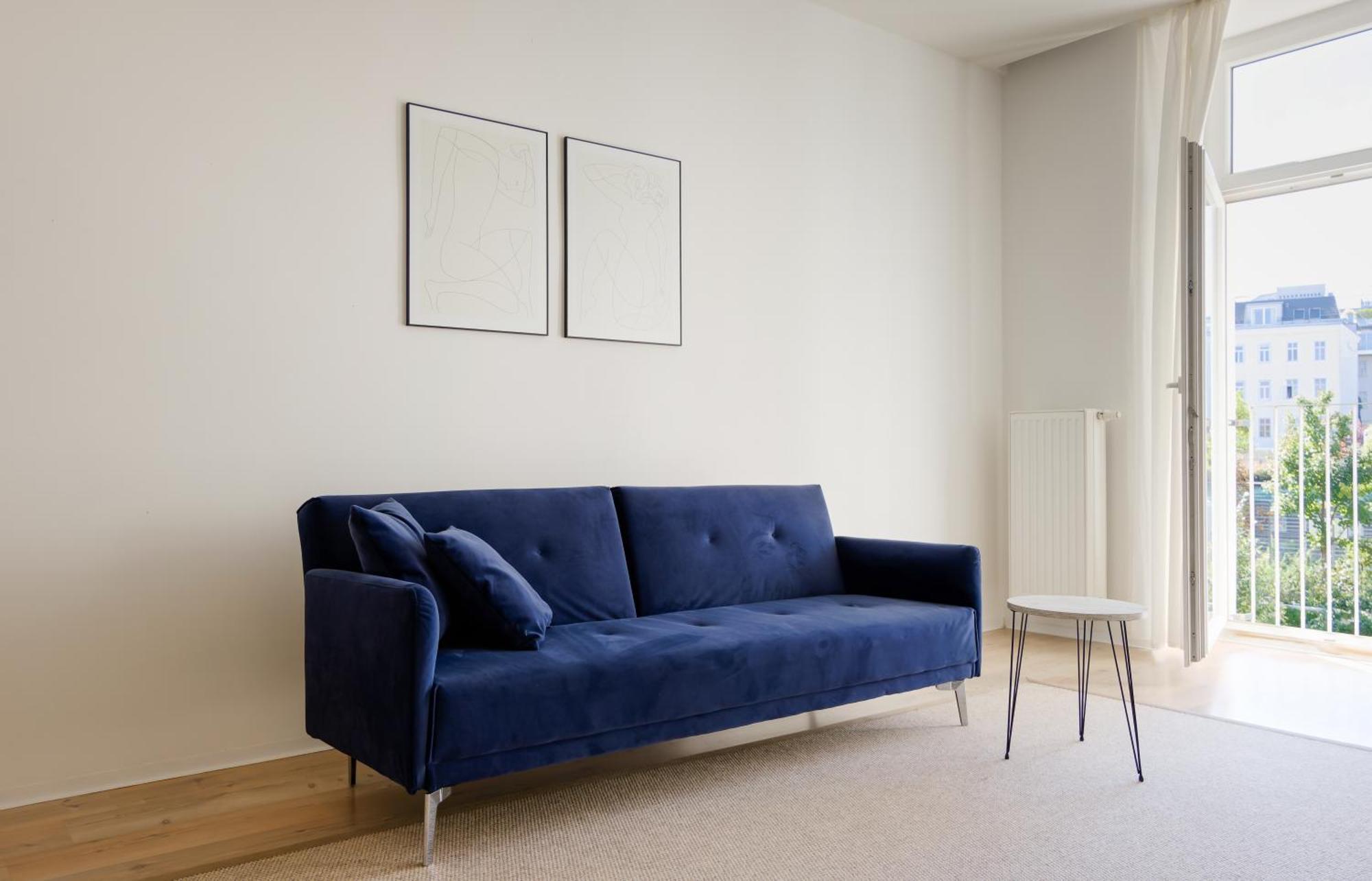 Minimalistic Near Naschmarkt